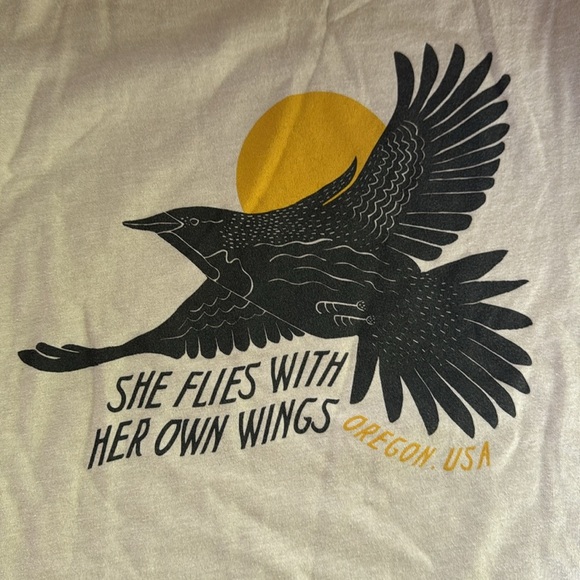 Tops - Oregon Tee Shirt Size S